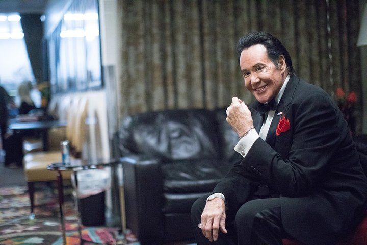 Wayne Newton Vegas Show: Intimate 80-Min Flamingo Experience — photo 2