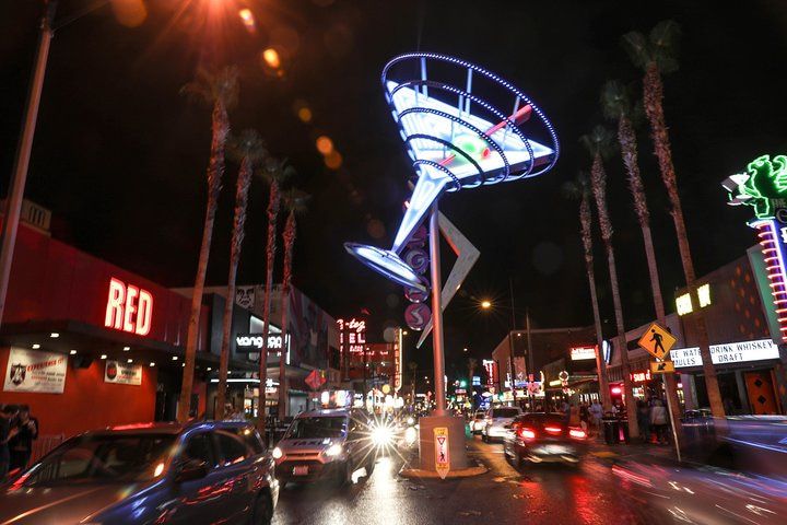 Fremont Street Night Walk: Downtown Vegas History Tour — photo 3