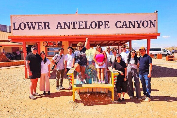 Lower Antelope Canyon Horseshoe Bend Day Trip Las Vegas — photo 1