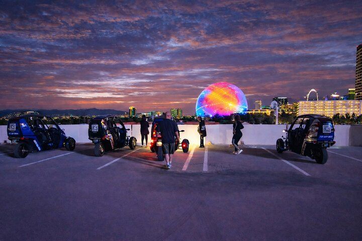 Vegas Sphere Electric Car Tour: Strip & Downtown Drive — photo 2