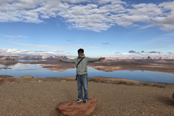 Lower Antelope Canyon Horseshoe Bend Day Trip Las Vegas — photo 4