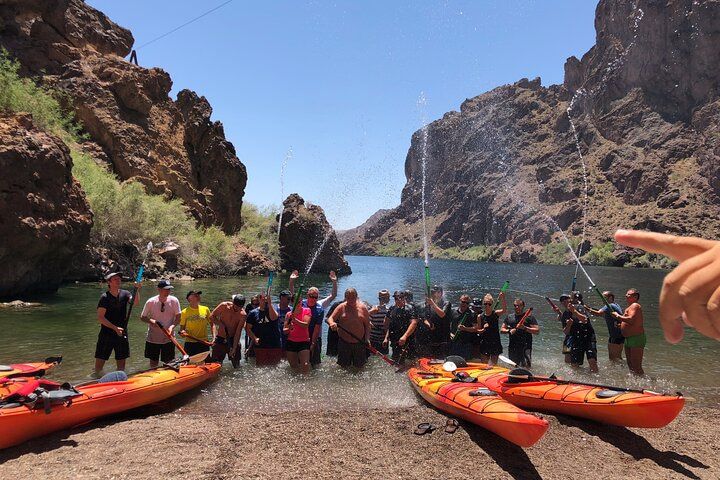 Black Canyon Emerald Cave Self-Drive Kayak Experience — photo 4