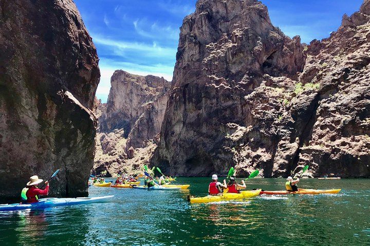 6-Hour Emerald Cave Kayak with Optional Vegas Shuttle — photo 3