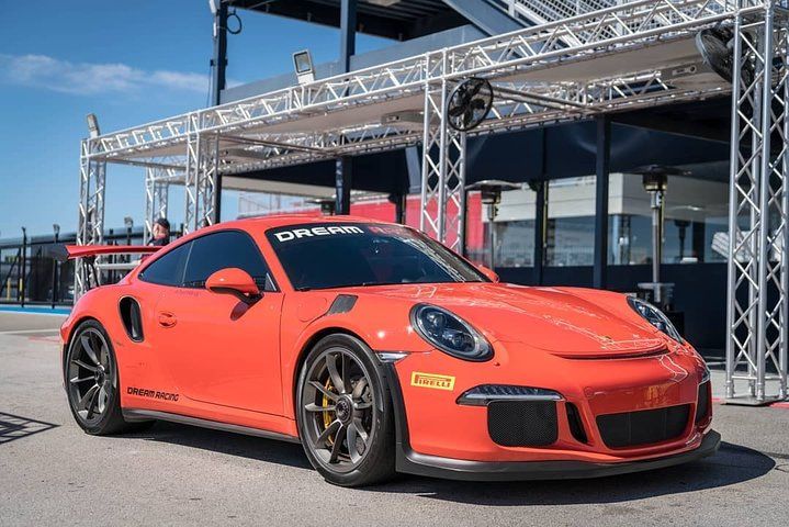 Vegas Motor Speedway Supercar Drive: 5-Lap Track Day — photo 4