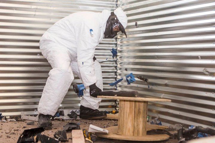 Vegas Wreck Room: 30-Min Destruction Therapy Experience — photo 4