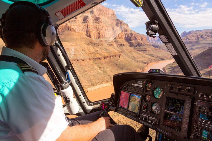 Grand Canyon West Helicopter with Canyon Floor Landing — photo 1