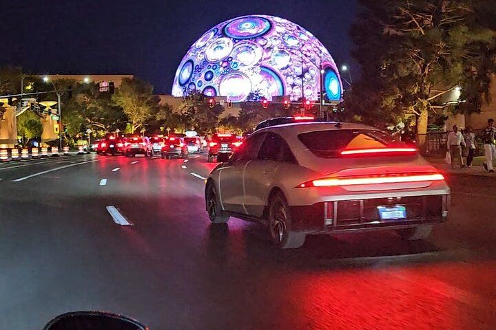 Vegas Sphere Electric Car Tour: Strip & Downtown Drive — photo 4