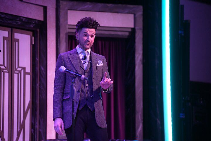 Colin Cloud Mentalist Show Vegas: Mind-Reading Cabaret — photo 1