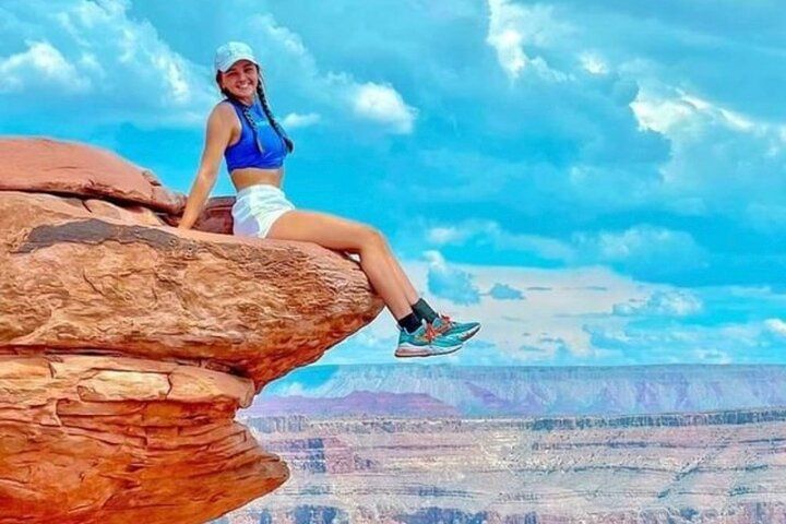 Late Start Grand Canyon West Small Group Day Trip Vegas — photo 2