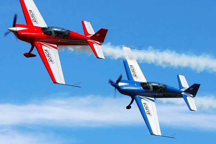 Vegas Aerobatic Flight: Extra 330 Combat Experience — photo 2