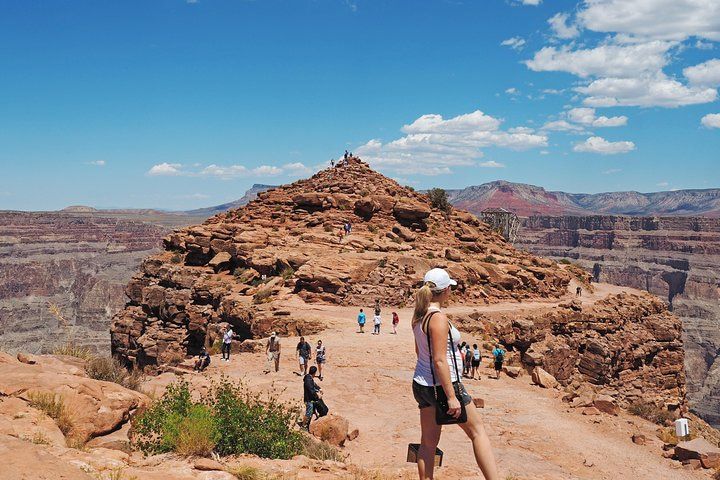 Grand Canyon West VIP Coach Tour Meals Hoover Dam Vegas — photo 4