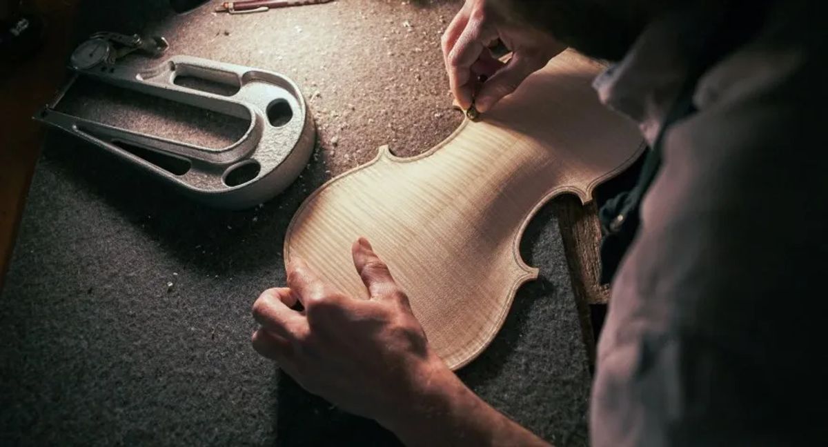 Luthier Vidal: Prémium vonós hangszerek