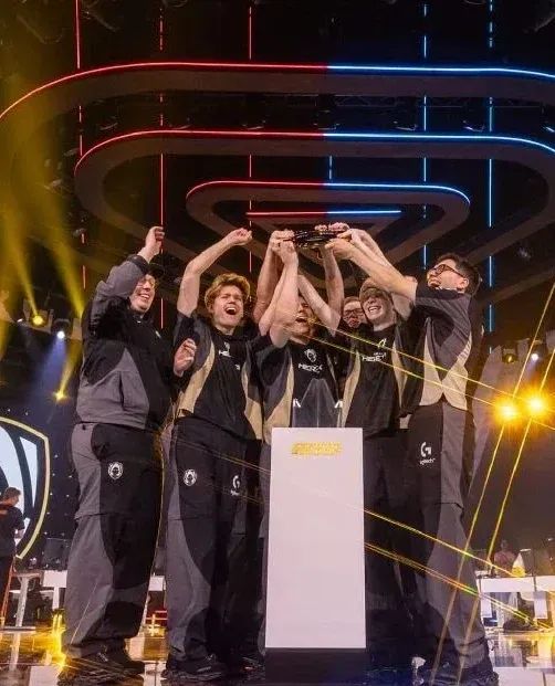 Team Heretics: E-sport és szórakoztatás