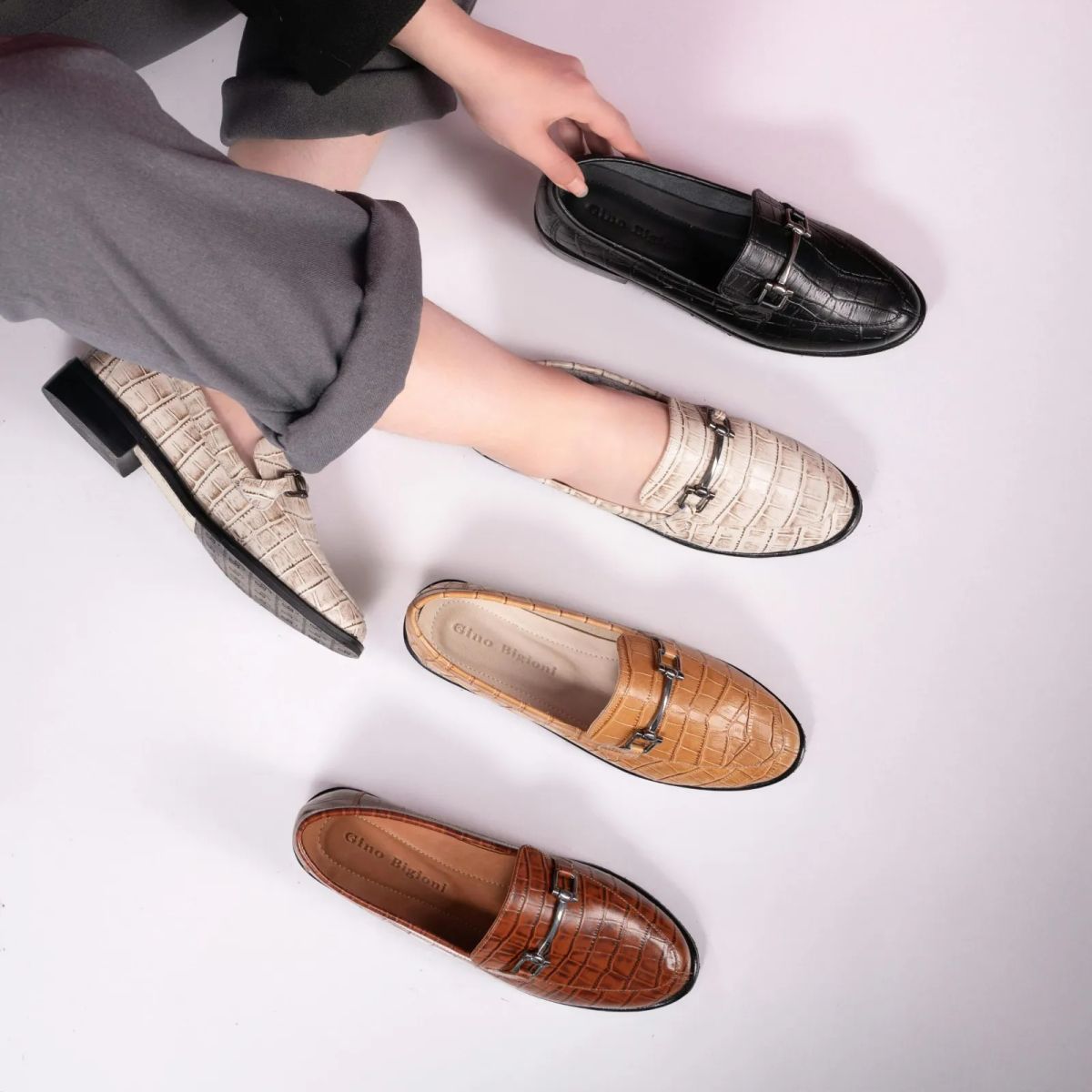 Carmela Shoes: Moda · calzado y complementos de piel