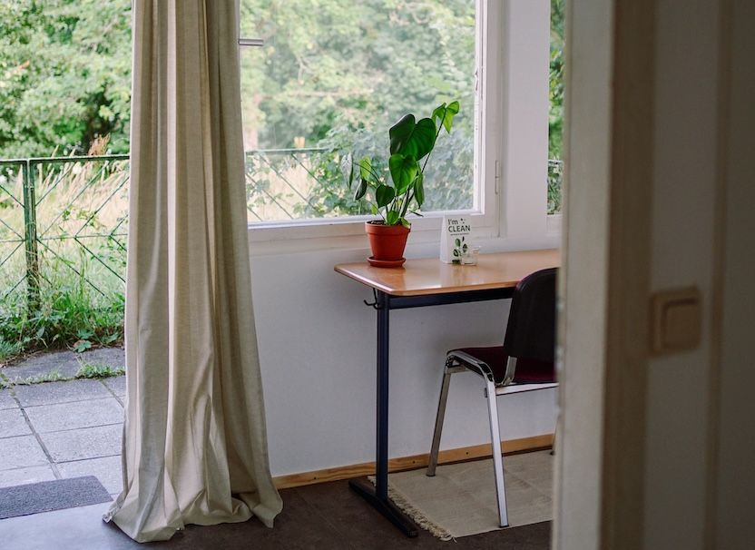 Schreibtisch im Bungalow