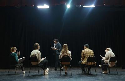Come trovare biglietti per il teatro a Roma: la guida completa ai canali di acquisto