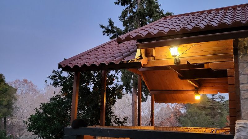 CASA Y CABAÑA DEL LAGO