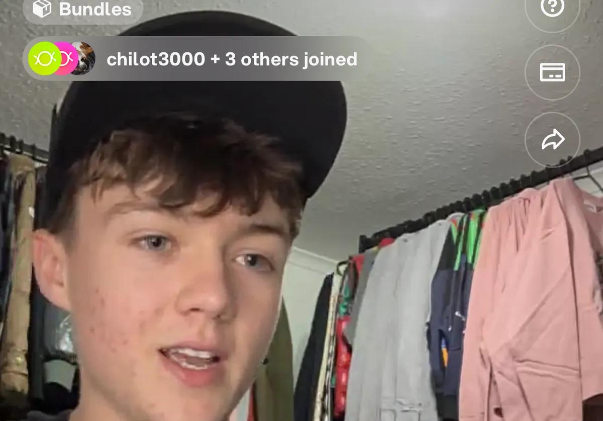 Leon selling clothes online on Tilt