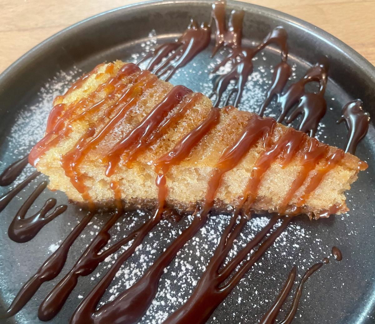 Gâteau de crêpes aux pommes