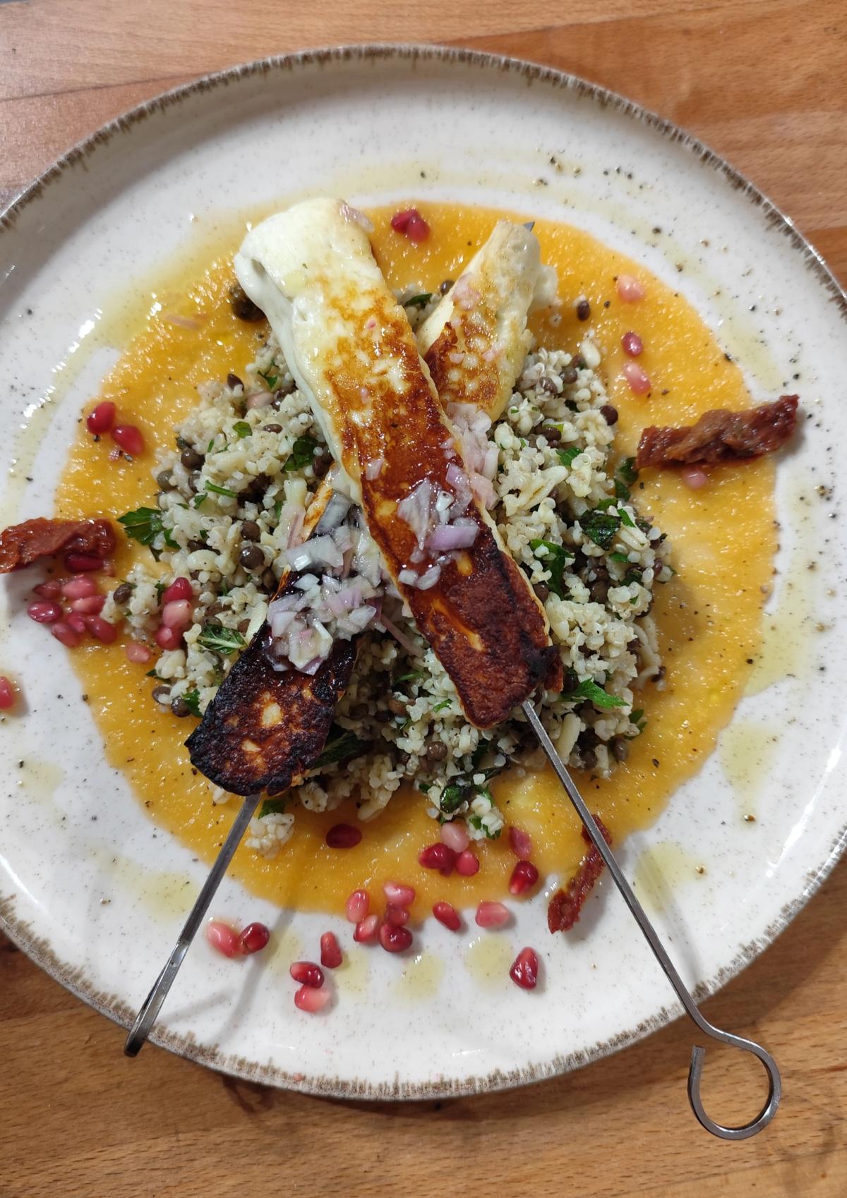 Brochette d'halloumi, melon et piment-mangue