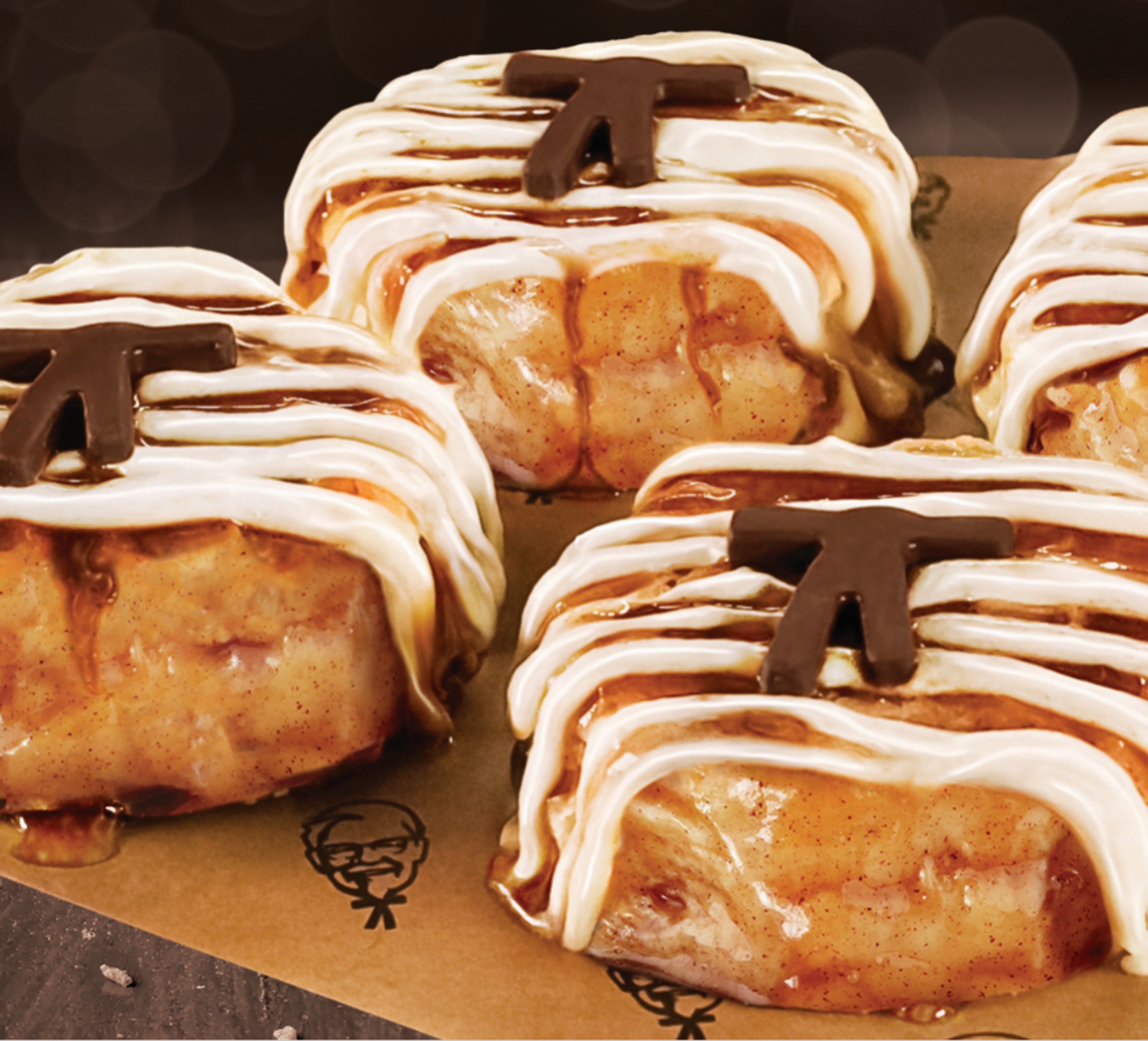  KFC CANADA AND CINNABON REVEAL A CRAVE WORTHY DESSERT FOR THE HOLIDAY SEASON