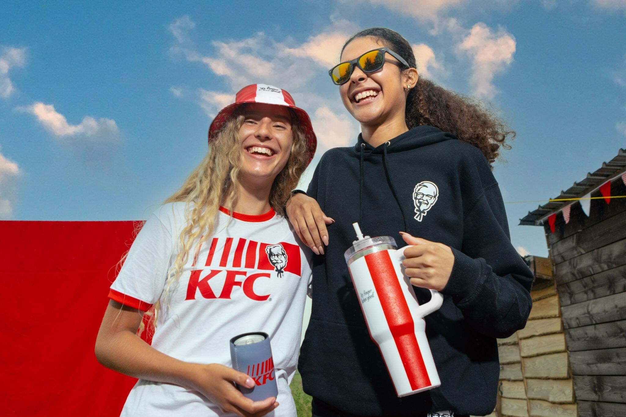 Kfc Style Guide KFC - KFC® Unveils Finger Lickin' Good Fashions on New KFCShop.com For ...