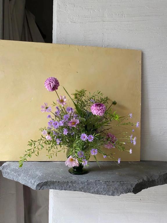 Hover Image of La Grande Petite Flower Arrangement