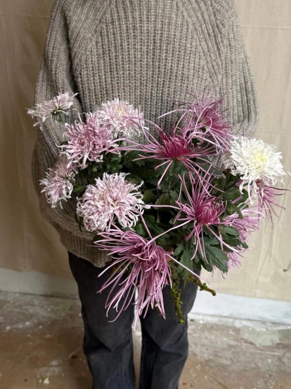 Fox Fodder Flowers image grid container slide 52