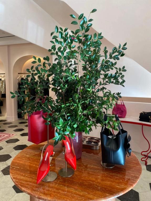 Fox Fodder Flowers image grid container slide 59