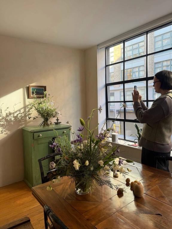 Fox Fodder Flowers image grid container slide 4