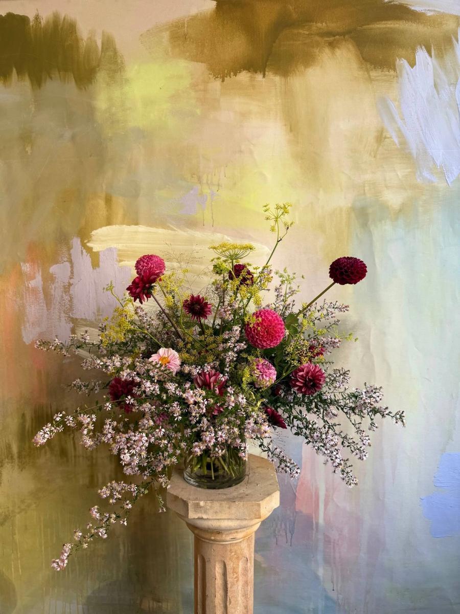 Product image in gallery for Large Flower Arrangement | Item 1