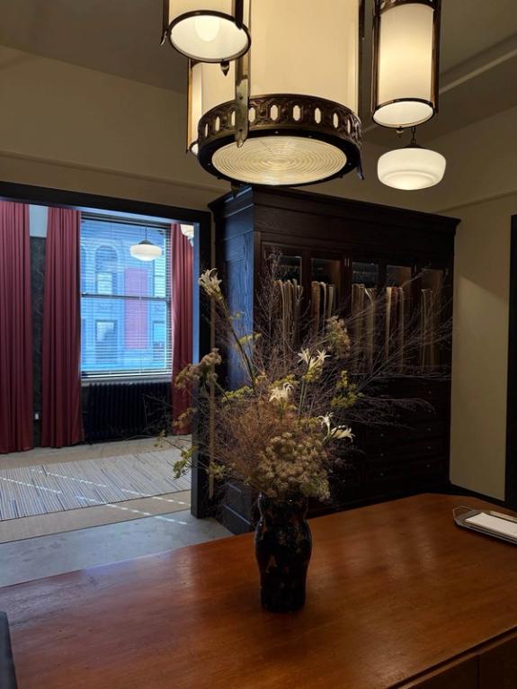 Fox Fodder Flowers image grid container slide 1