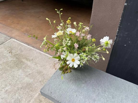 Fox Fodder Flowers image grid container slide 8
