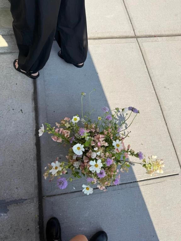 Fox Fodder Flowers image grid container slide 2