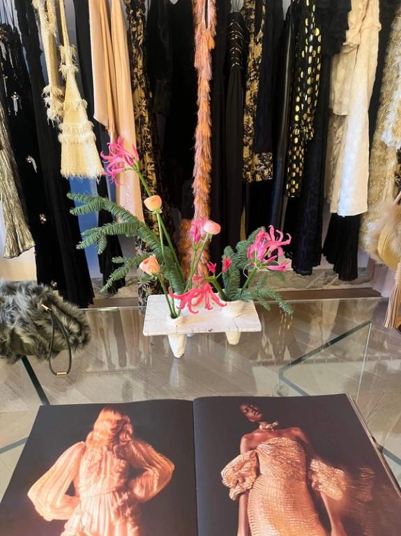 Fox Fodder Flowers image grid container slide 15