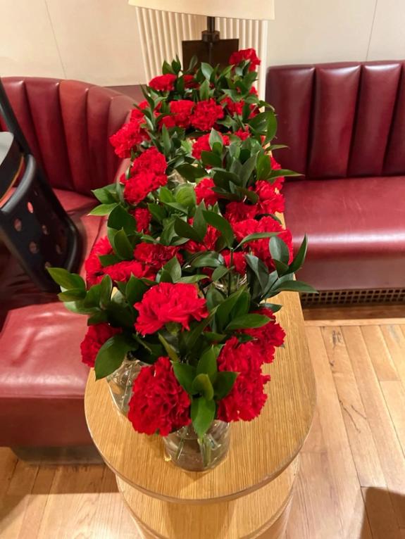 Fox Fodder Flowers image grid container slide 7