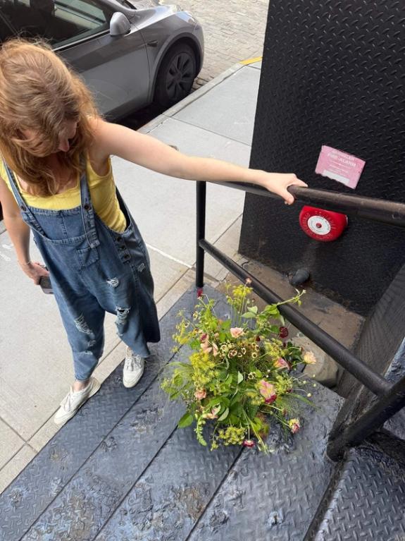 Fox Fodder Flowers image grid container slide 2