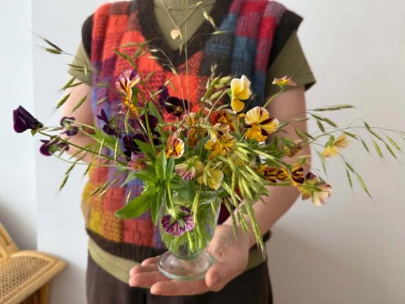 Fox Fodder Flowers image grid container slide 176