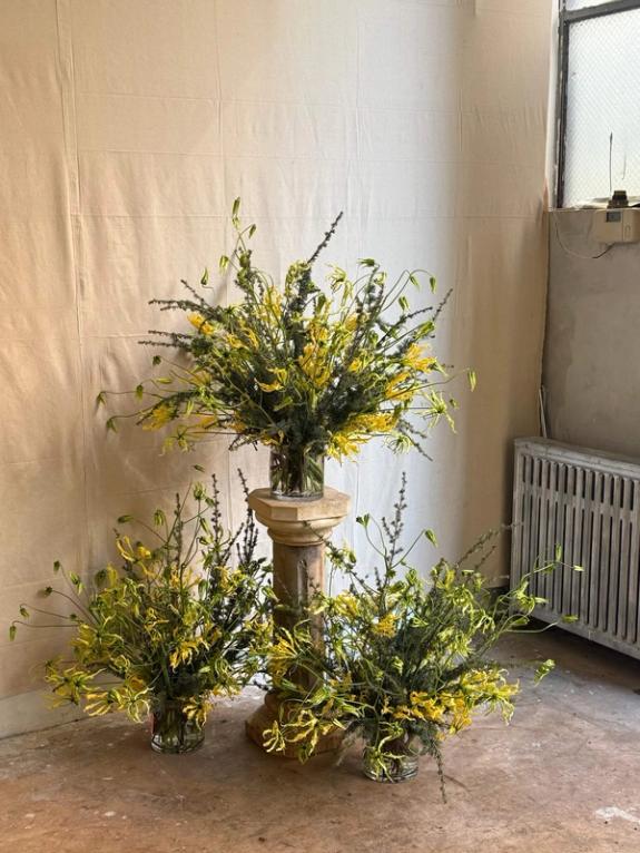 Fox Fodder Flowers image grid container slide 1