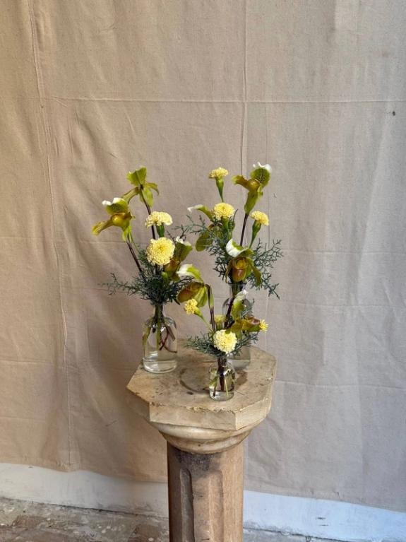 Fox Fodder Flowers image grid container slide 4