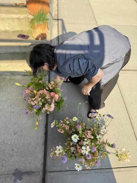 Fox Fodder Flowers image grid container slide 7