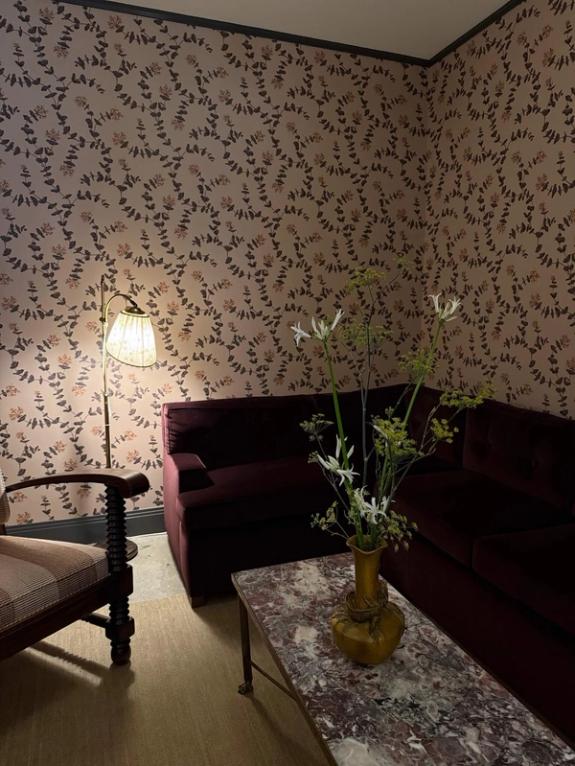 Fox Fodder Flowers image grid container slide 8