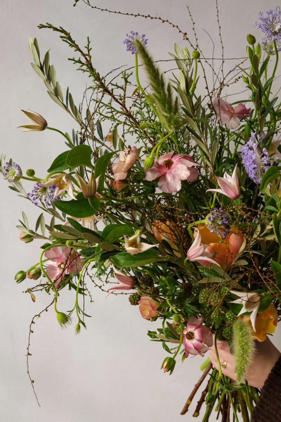 Product image in gallery for Flower Bouquet | Item 2