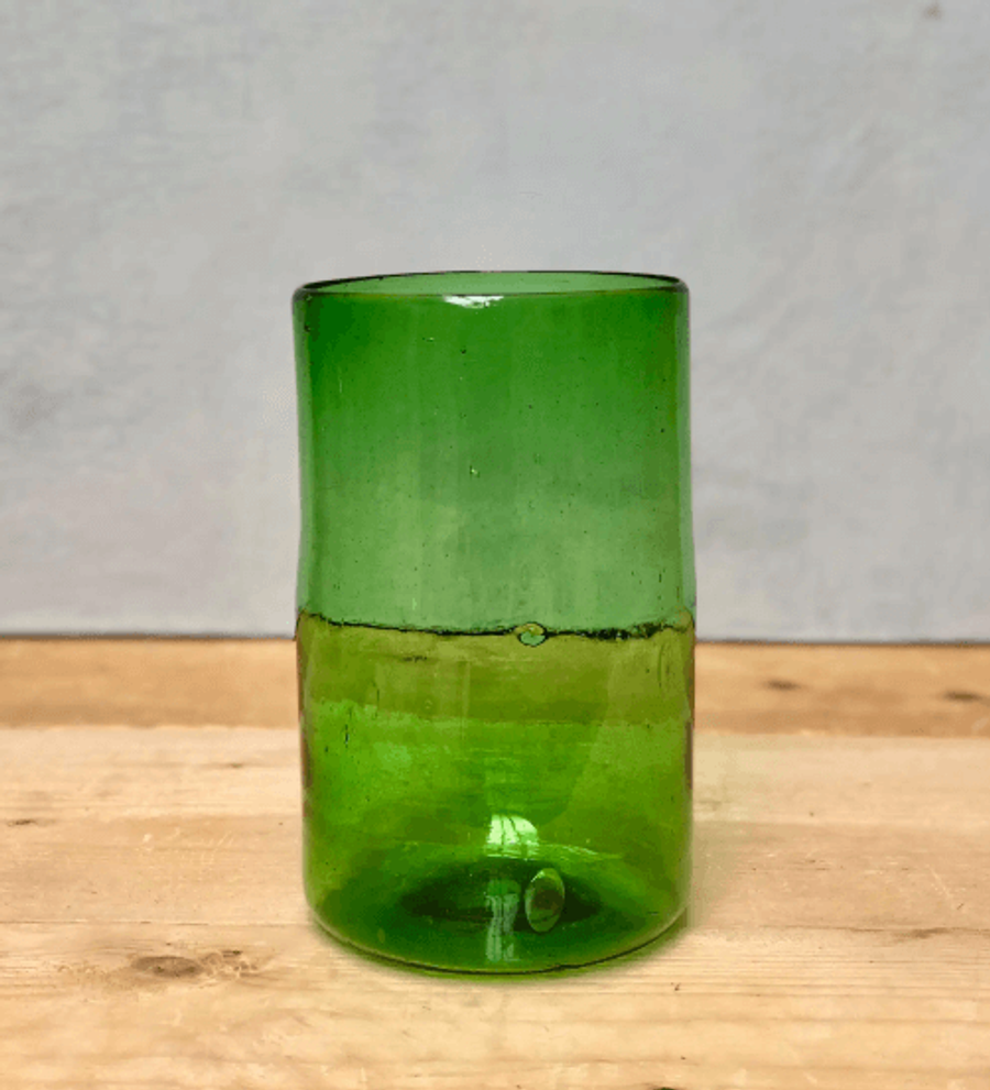 Product image in gallery for La Soufflerie - Vase Droit Vert | Item 1