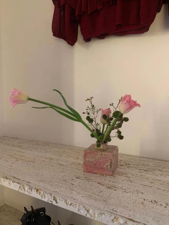 Fox Fodder Flowers image grid container slide 30