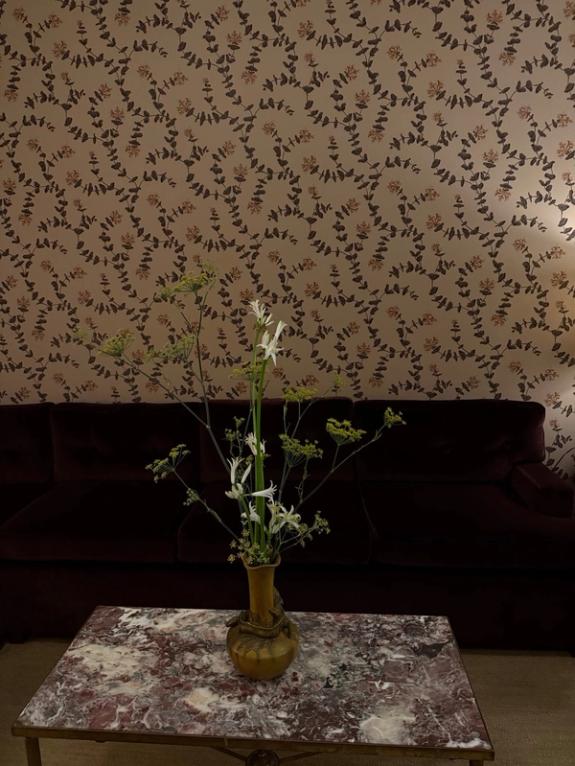 Fox Fodder Flowers image grid container slide 9