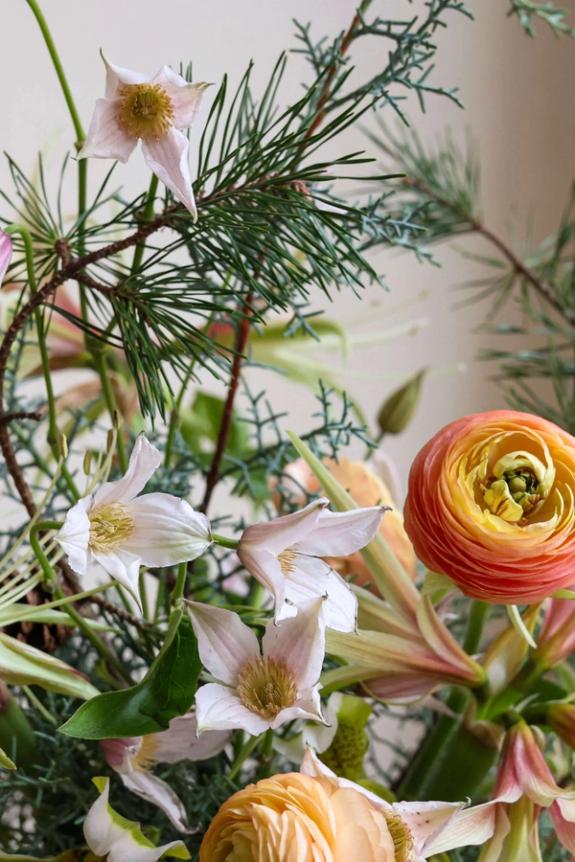 Hover Image of Signature Flower Arrangement