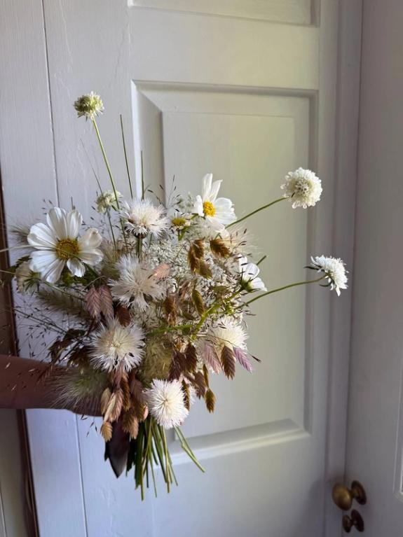 Fox Fodder Flowers image grid container slide 23