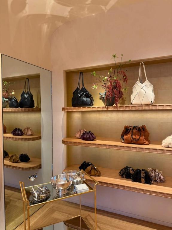 Fox Fodder Flowers image grid container slide 30