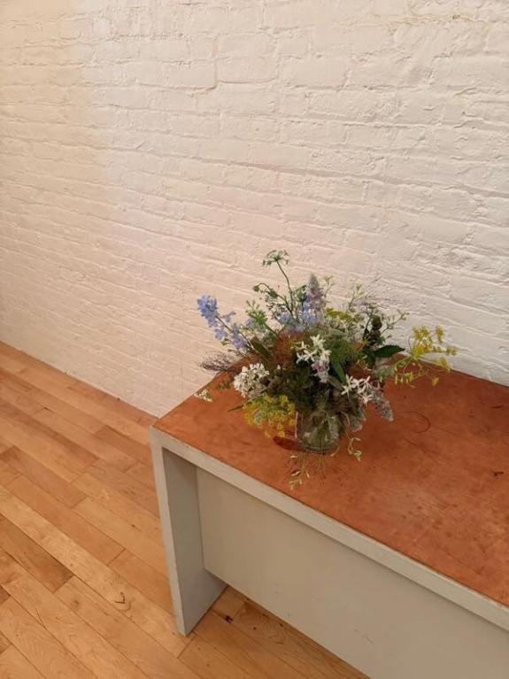 Fox Fodder Flowers image grid container slide 12